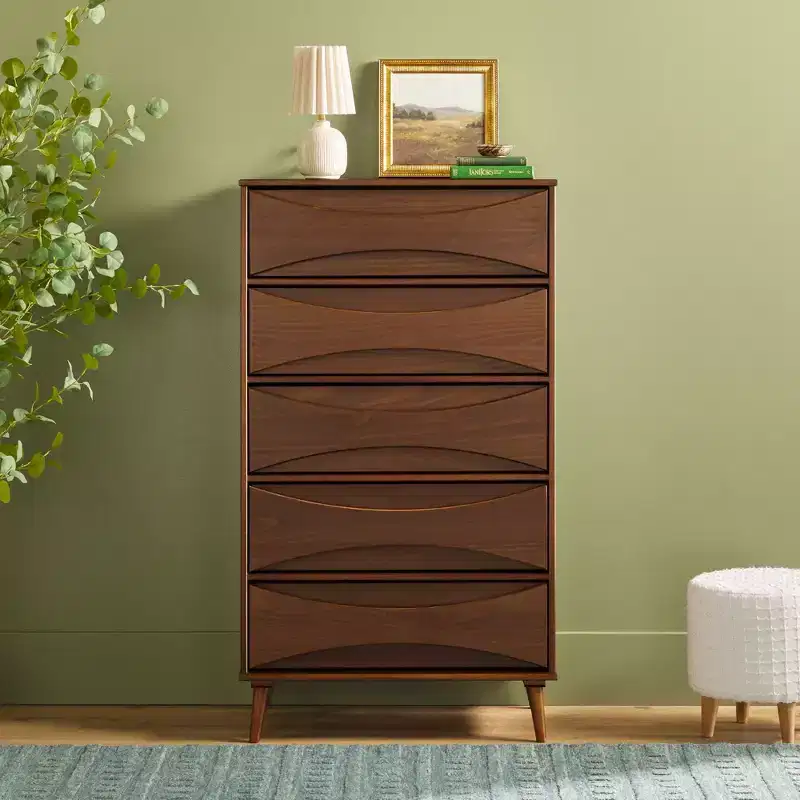 Walker Edison Mid Century Modern Contoured 5 Drawer Chest of Drawers