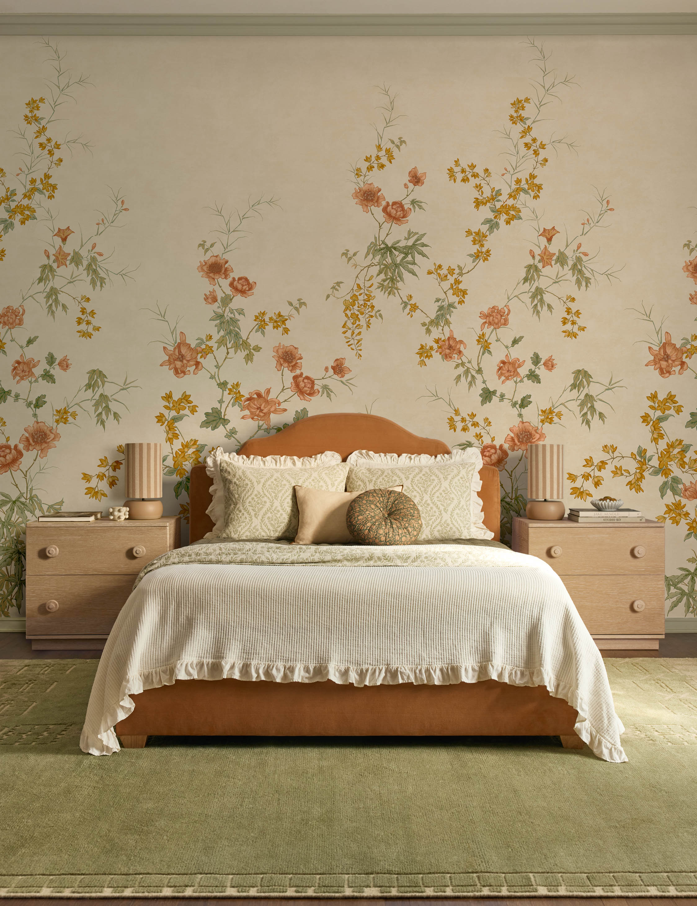 Bed Fabric, Headboard Our bed creates the perfect place for rest and tranquility. The style arch fashions a sly silhouette