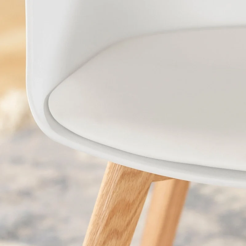 Set of 2 Dining Chairs with Wood Legs
