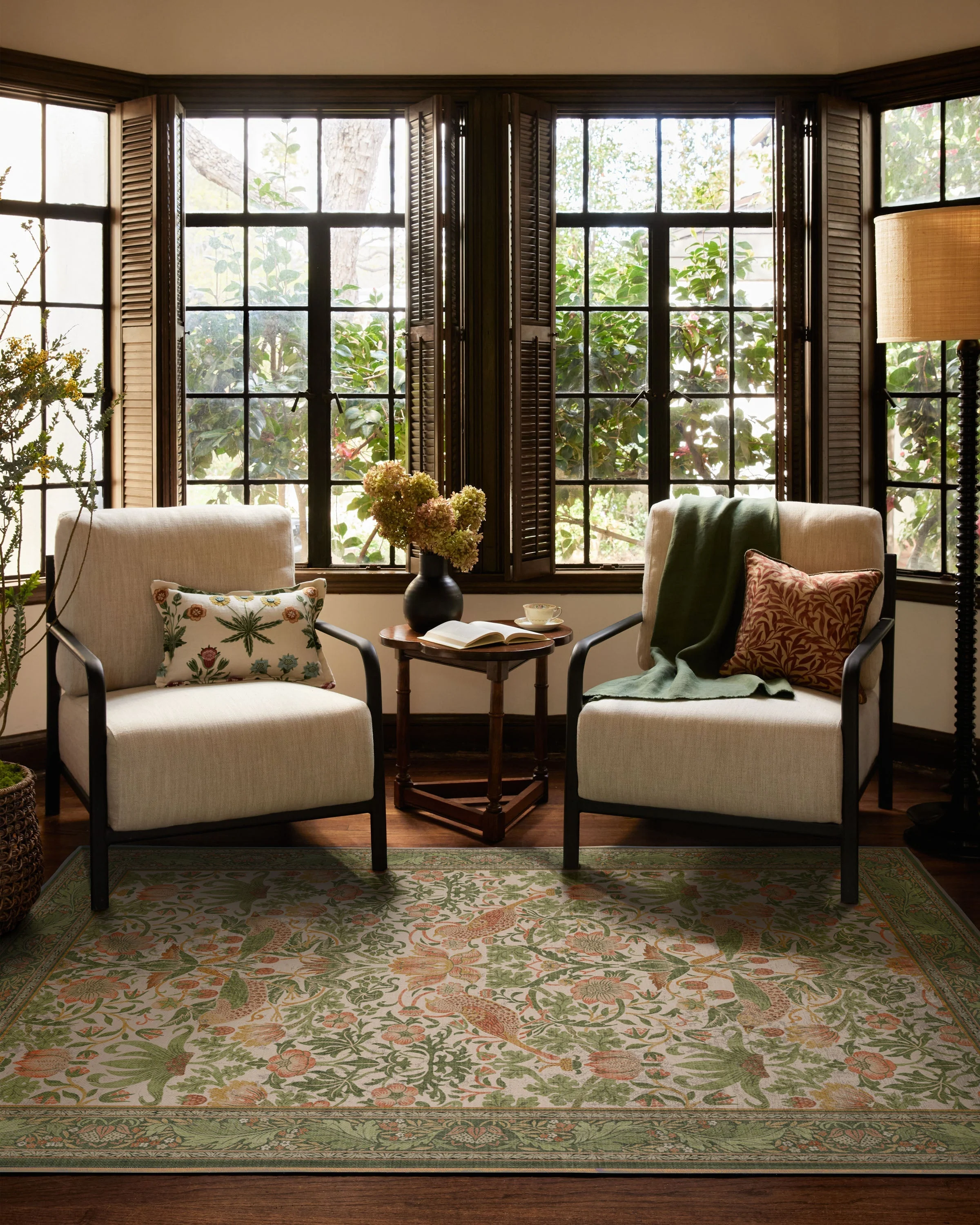 British Garden Flatwoven Rug with Washable Sage Rose Bird & Fruit Print for Living Room & Study