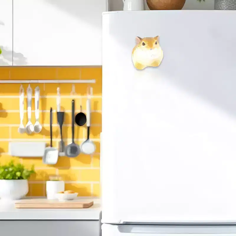 Unique Bargains Decorative Magnets Magnetic Fridge Sticker Irregular Shape Squirrel Head Synthetic Resin 1Pc