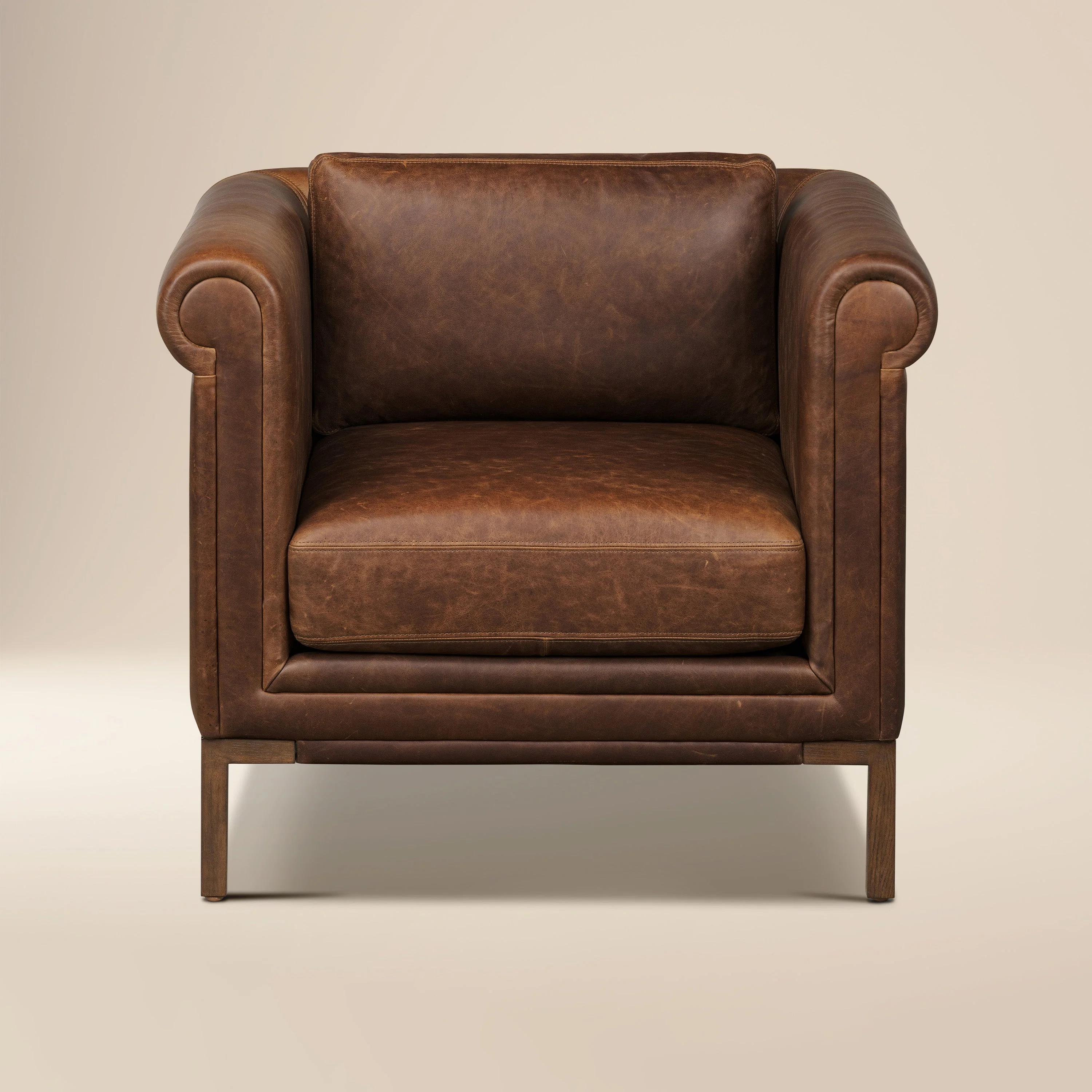 Traditional Chocolate Brown Leather Lounge Chair with Kiln-Dried Wood