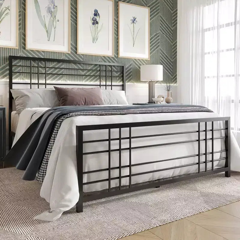 ChaletPosh Metal Bed