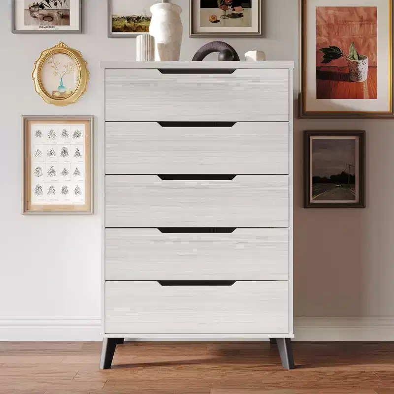 ChaletPosh Chest