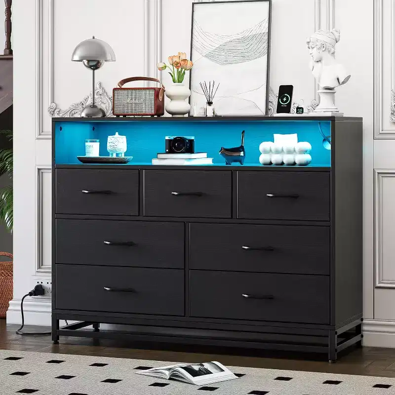 Acekool 7 Drawer Dresser with Charging Station, Modern Wide Chest for Bedroom or Living Room