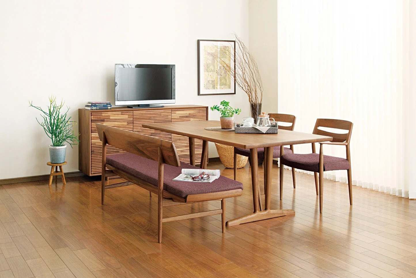 Expansive Refined - Cabinet