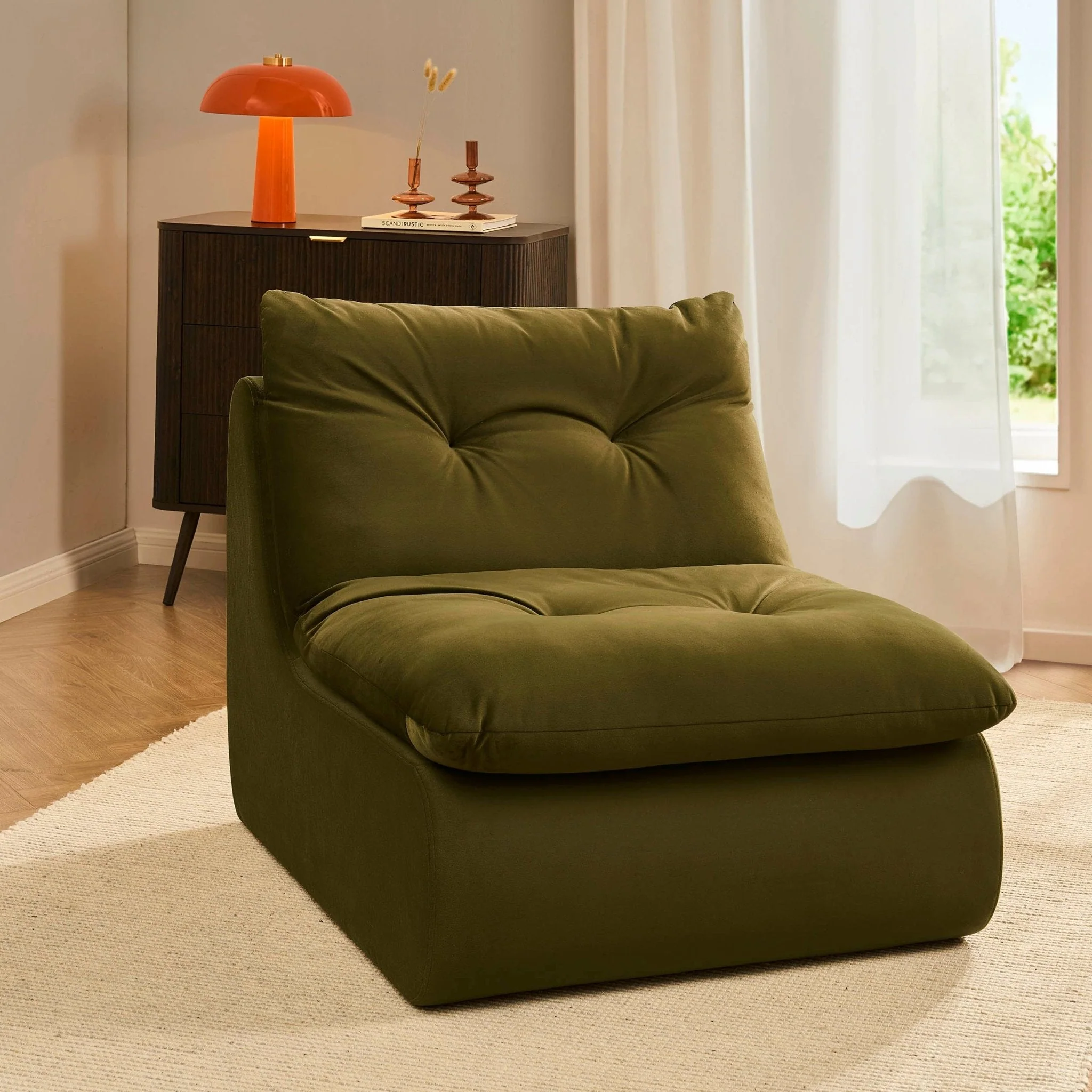 Retro Rich Green Chenille Accent Chair with Deep Cushioned Seat for Living Room