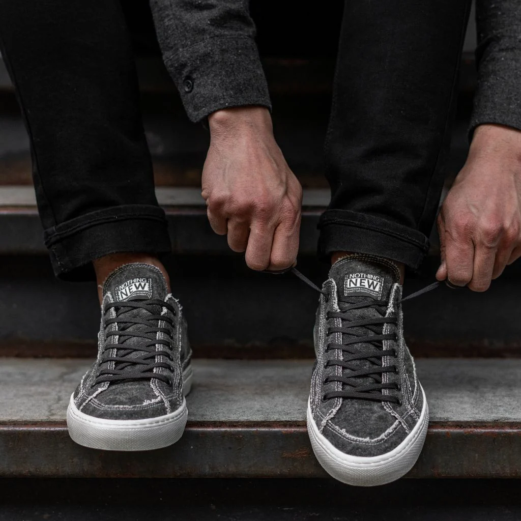 | Black