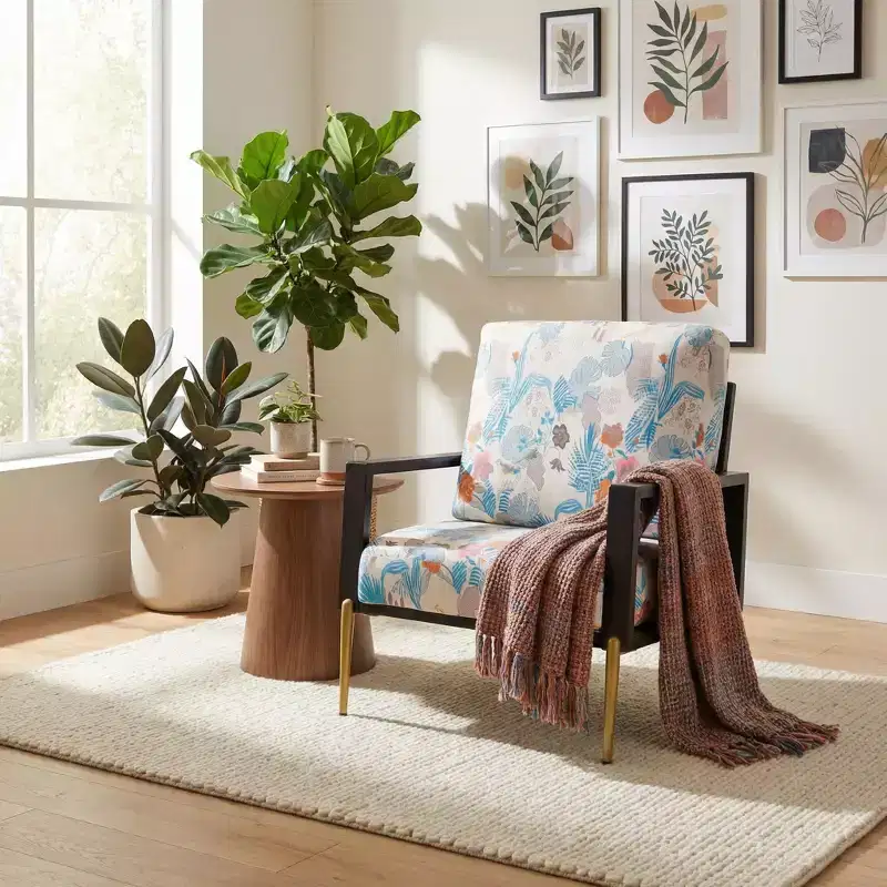 Floral Upholstered Accent Chair with Metal Legs, Modern Printed Lounge Armchair for Living Room, Bedroom or Reading Corner