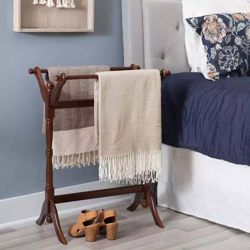 Traditional Solid Wood Blanket Rack