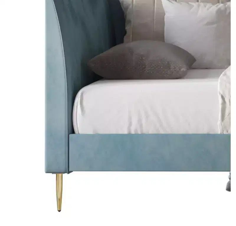Home Design Maidste Upholstered Twin Daybed