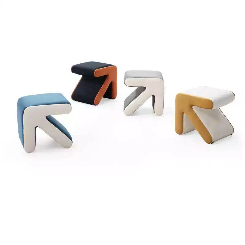 Modern Creative Arrow Ottoman with Velvet Upholstered Entryway Bench for Kids Handicraft Design Foot Stools for Living Room, Bedroom