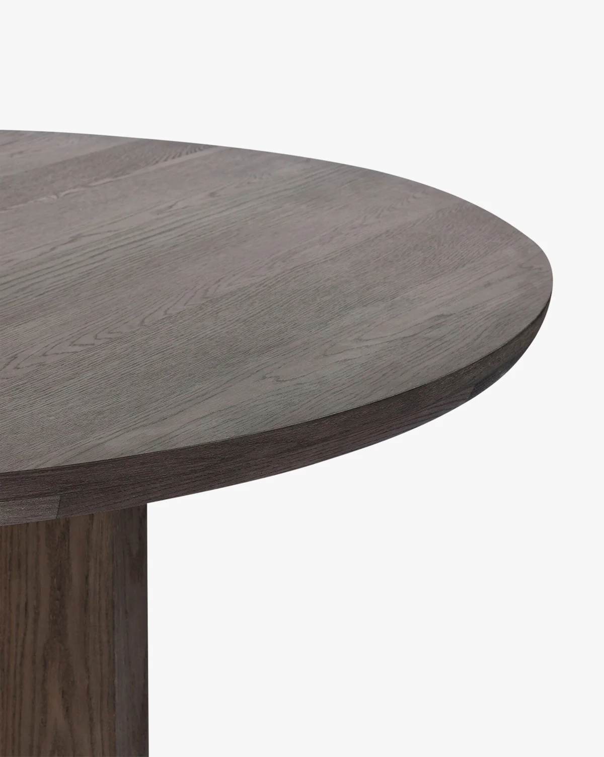 Classic Wood Round Dining Table with Pedestal Base & Beveled Top for Dining Room