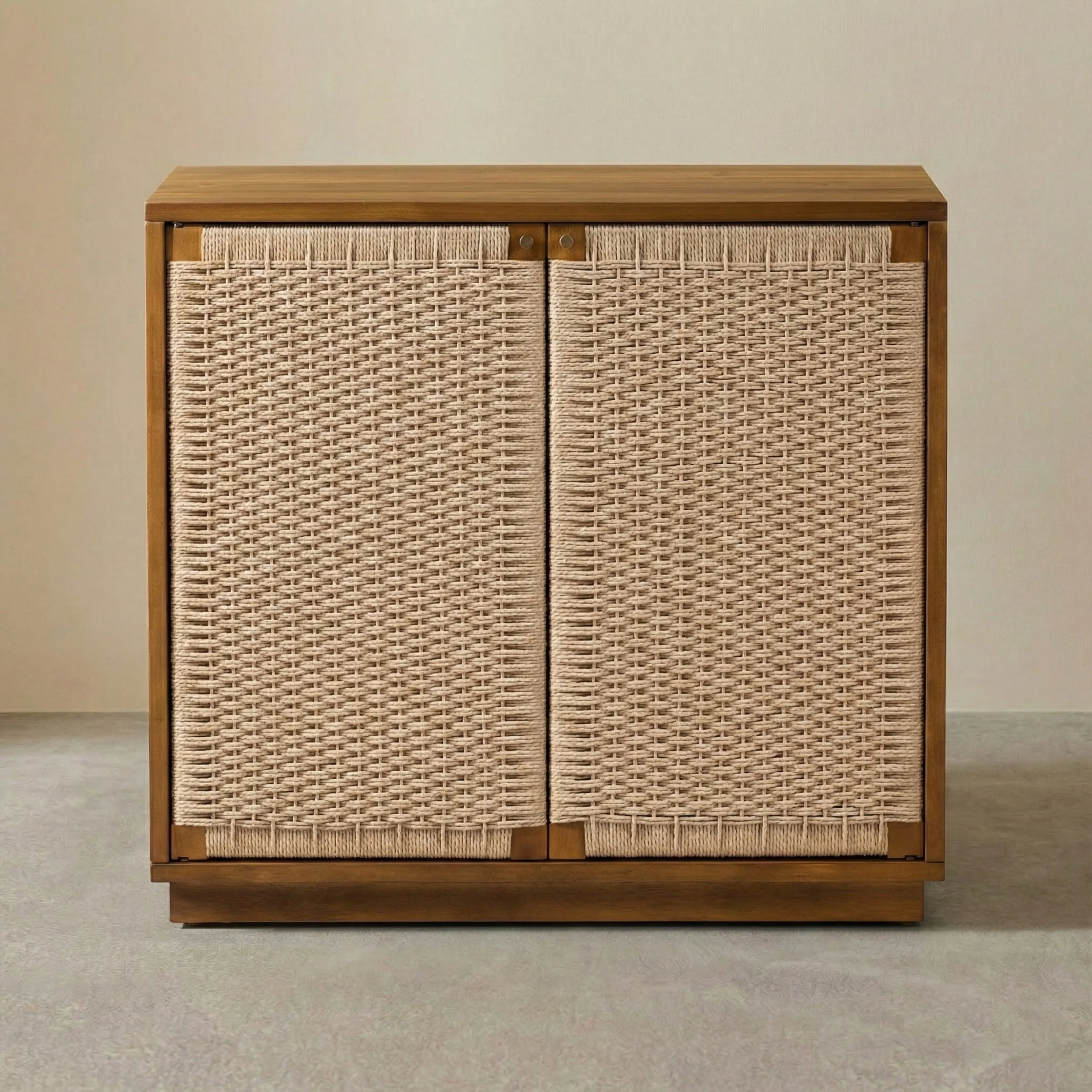 Modern Light Brown Sideboard with Storage for Dining Room or Entryway