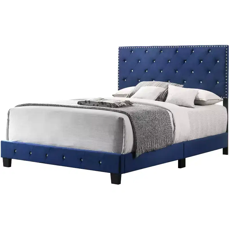 Passion Furniture Suffolk Queen Panel Bed