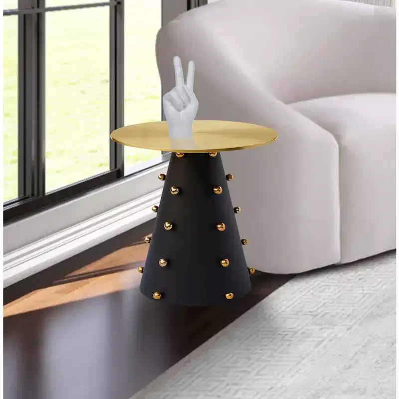Meridian Furniture,Raven Black / Gold End Table