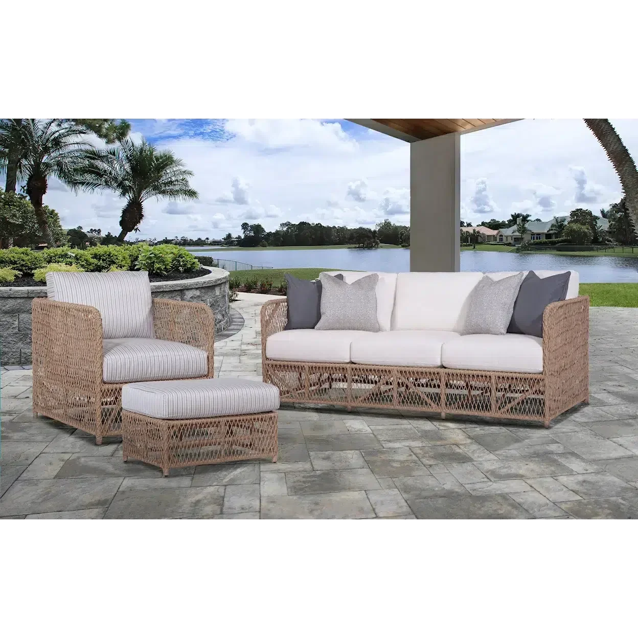 Outdoor Lounge Chair Natural Rattan Woven Frame with Striped Cushion