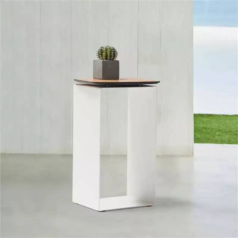 HomeStock 25 in.H White Color Round Powder-Coated Steel Table Top End Table 1 -piece