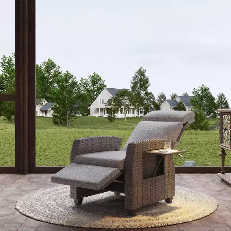 Comfortable Rattan Lounge Sofa All-Weather PE Wicker Recliner Patio Chairfor Garden, Patio,