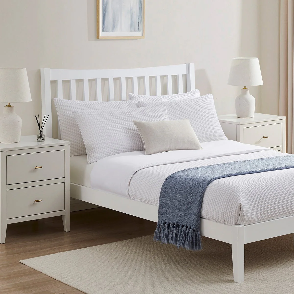 Bed - White