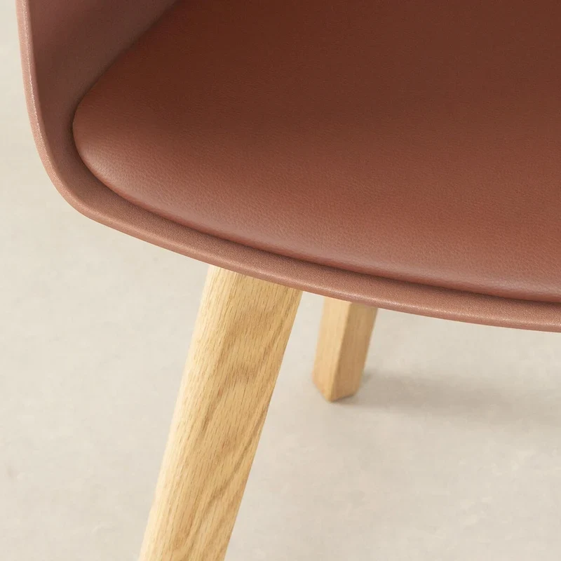 Set of 2 Dining Chairs with Wood Legs