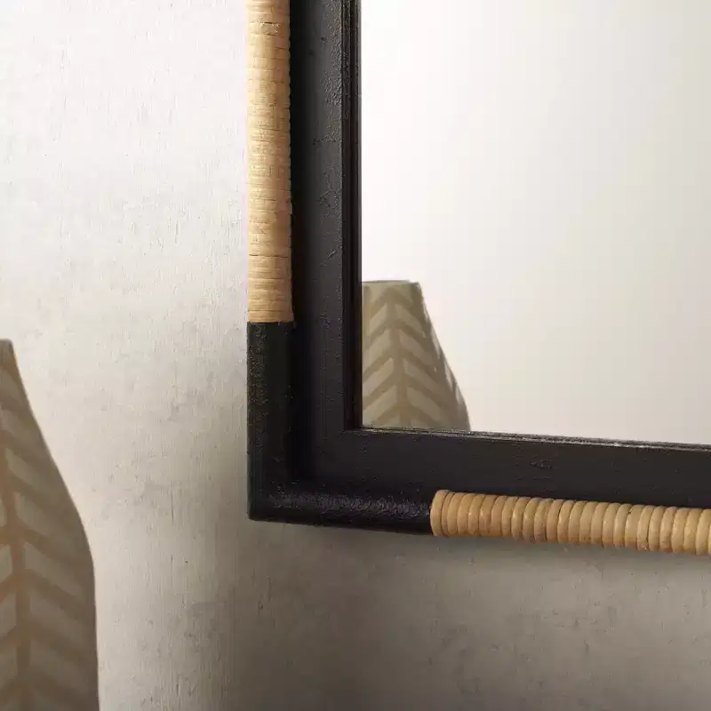 Wall Mirror 23.6 x 36.02 - Natural/Black