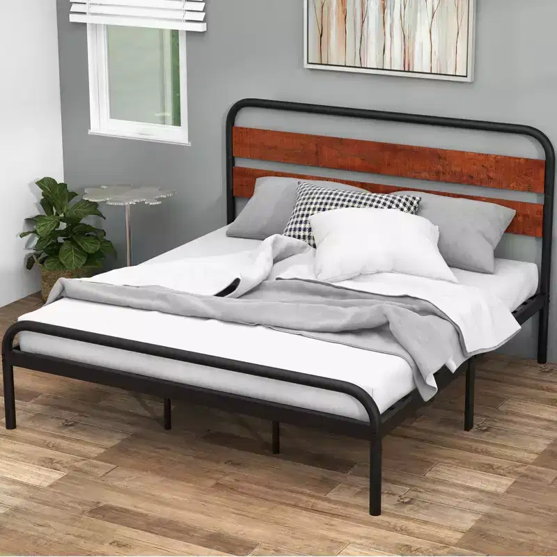 King Size Platform Bed Frame, Industrial Style King Size Bed Frame with Wooden Headboard, Heavy Duty Metal Bed Frame with Metal Slat Supports