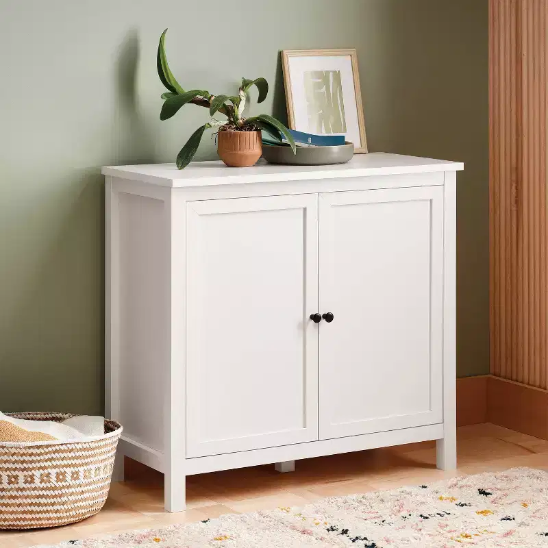 Traditional Multipurpose Storage Cabinet, Classic White, 32