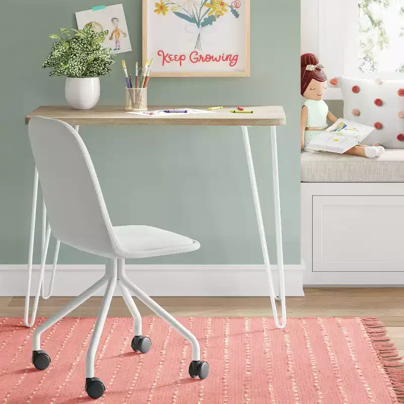 Rolling Kids' Desk Chair - Pillowfort