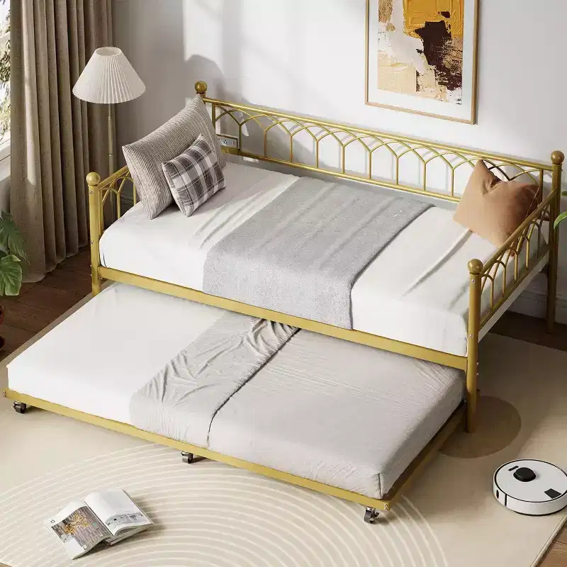 Twin Day Bed with Pull Out Trundle