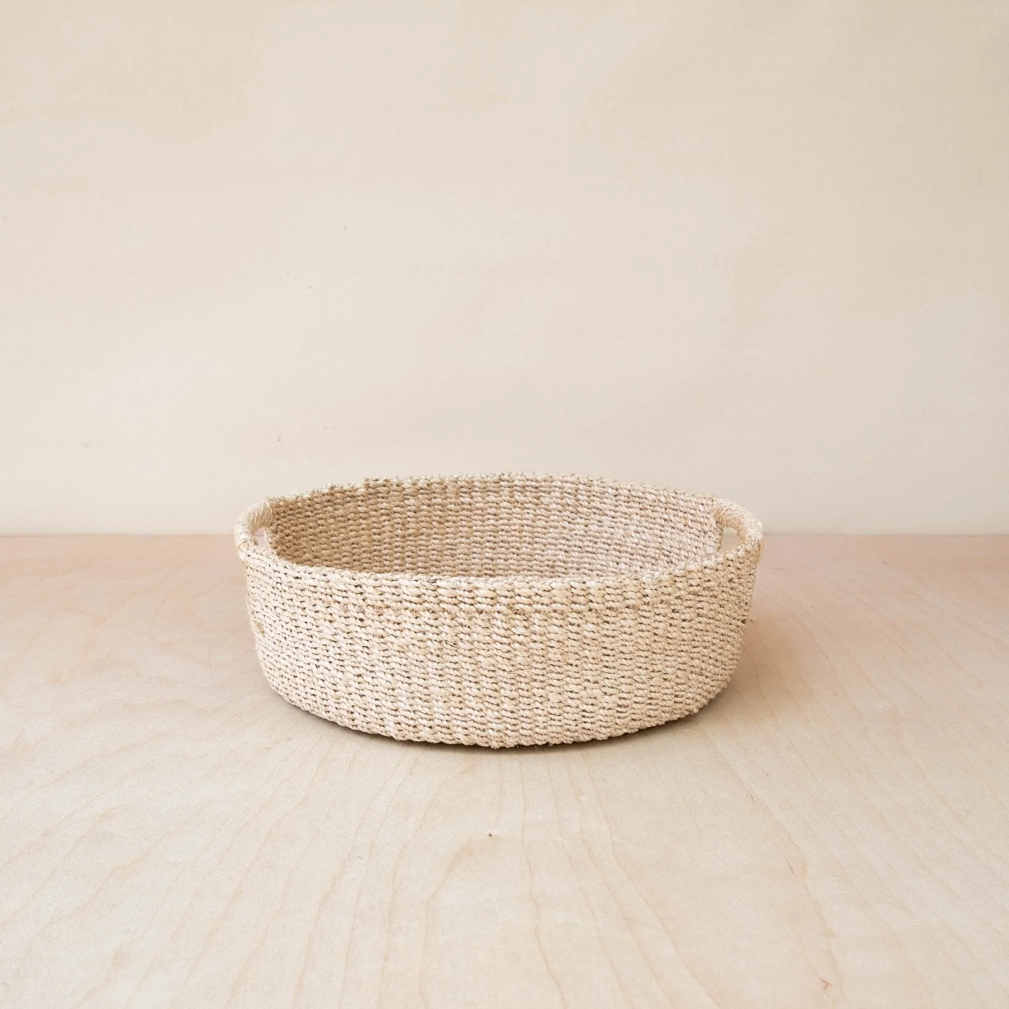 Round Woven Basket - Straw Basket