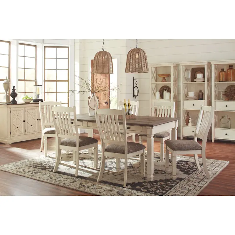 Bolanburg Dining Room Chair (Set of 2)