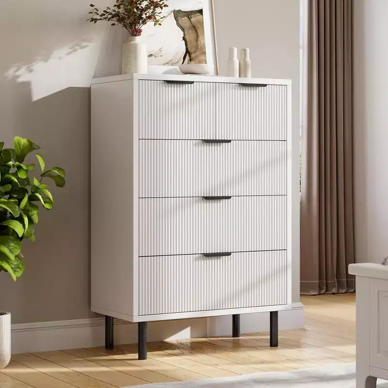 Dresser with 5 Drawers, 5 Drawer Dresser with Metal Legs, Tall Dresser Chest of Drawers, Wood Dresser Storage Cabinet for Living Room, Hallway